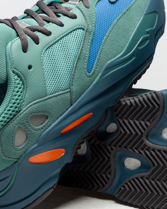 YEEZY BOOST 700 'Fade Azure'