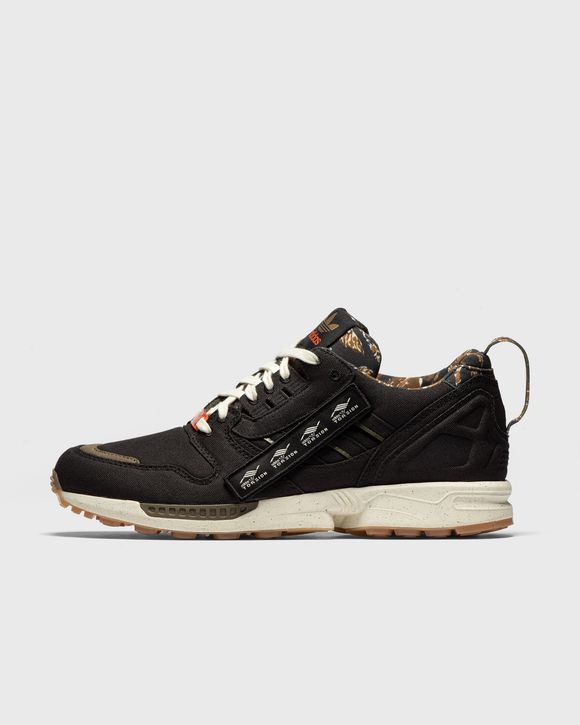 ZX 8000 'OUT THERE'