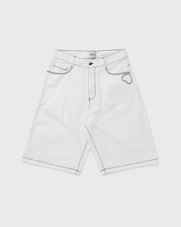 Heart Detail Stitch shorts