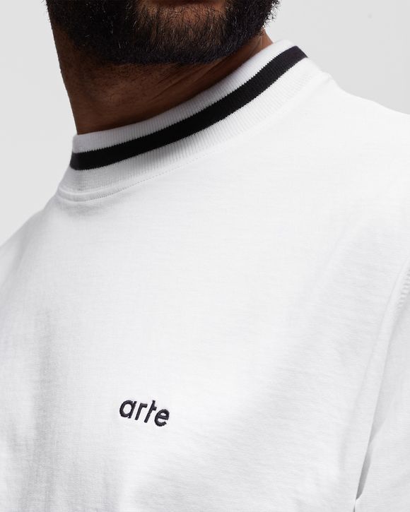 Tomi Collar Tee