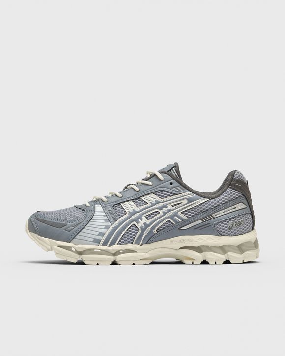 GEL-KAYANO 12.1