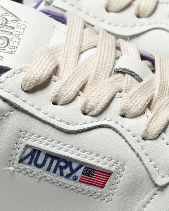 WMNS Autry 01 Low