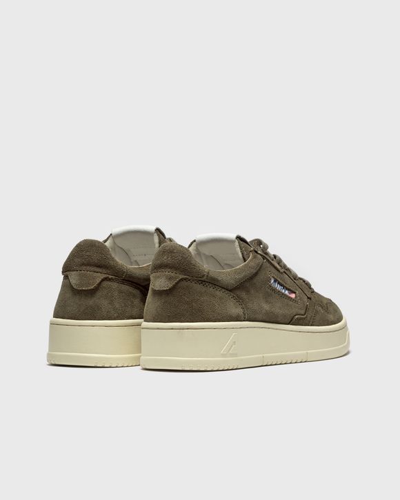 WMNS Autry 01 low
