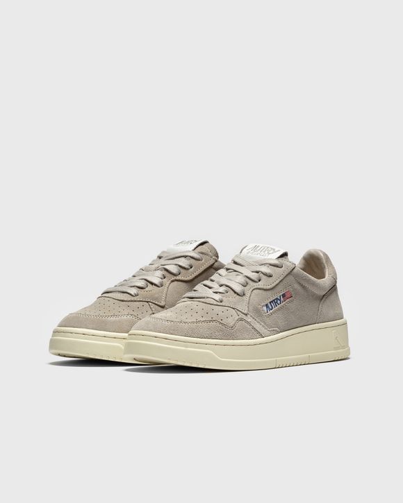 WMNS Autry 01 low