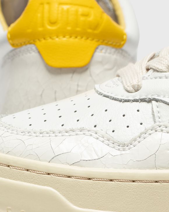 WMNS Autry 01 Low