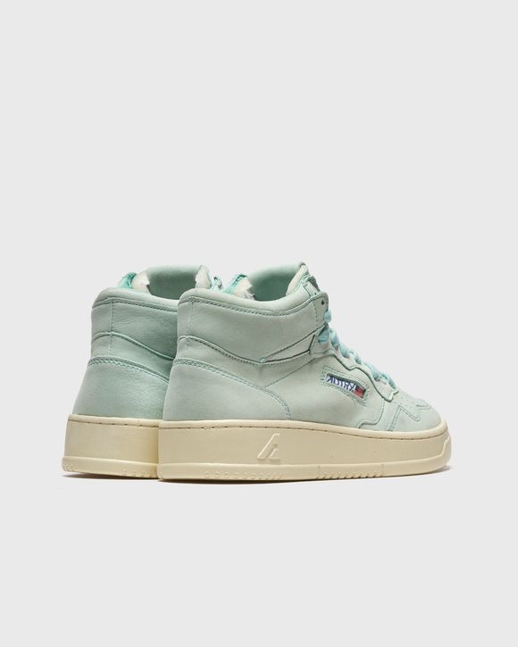 WMNS Medalist Mid