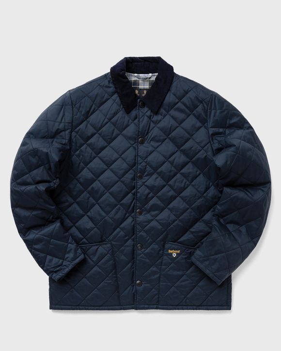 Barbour Crested Her Quilt