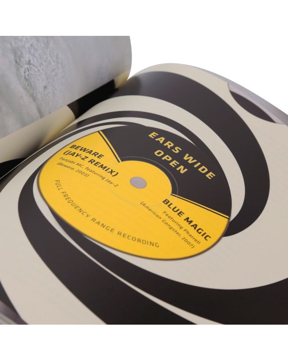 978-1-4000-6892-0-04
