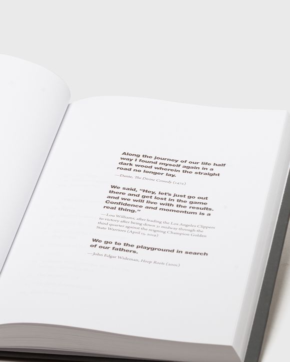 "Lost in the Game – A Book about Basketball" by Thomas Beller