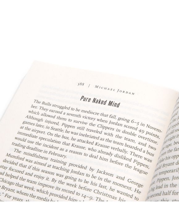 book-roland-lazenby-micheal-jordan-the-life-04
