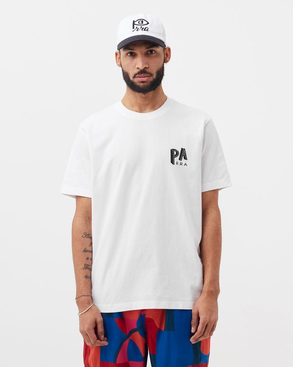 HORSE IN A HOLE TEE