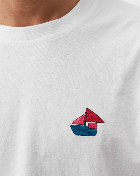 paper boat house tee