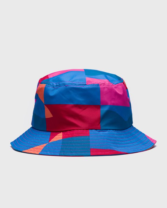 SITTING PEAR BUCKET HAT