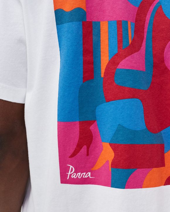 SITTING PEAR TEE