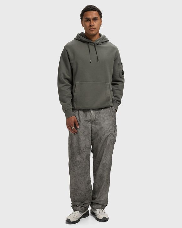 BRUSHED AND EMERIZED DIAGONAL FLEECE HOODED LENS SWEATSHIRT