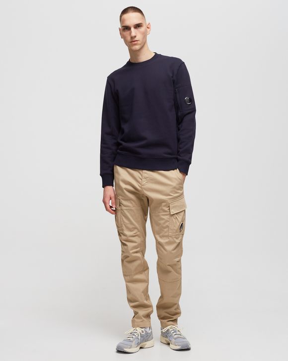 DIAGONAL RAISED FLEECE BACK LOGO SWEATSHIRT