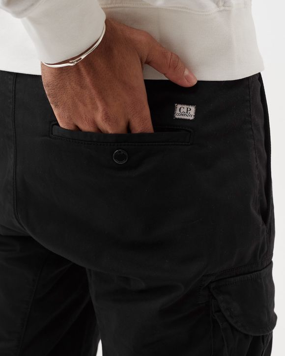 STRETCH SATEEN CARGO SHORTS