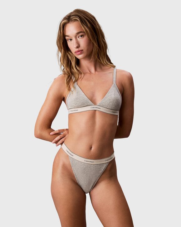 UNLINED TRIANGLE