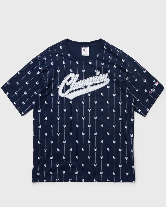 T T-Shirt