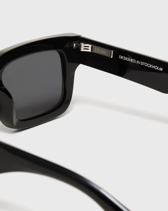 05.2 Black