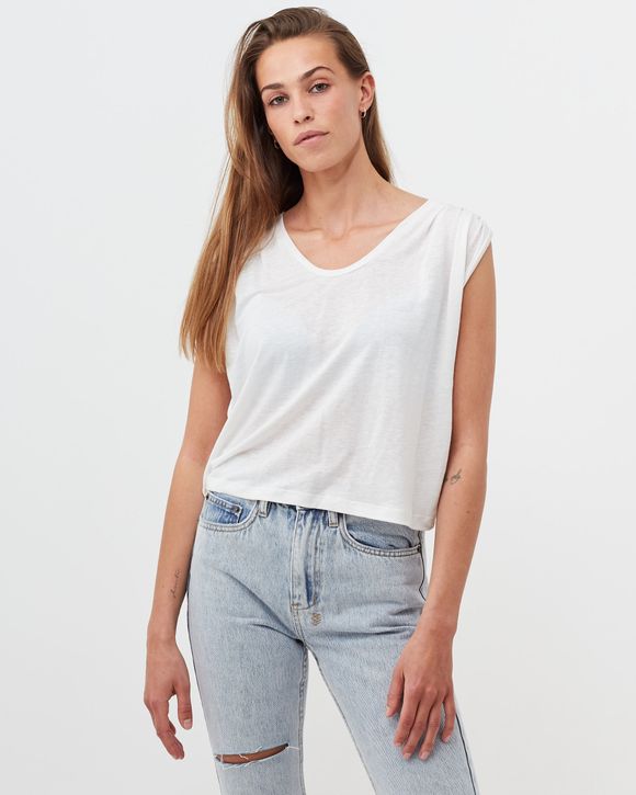 pleated tank top