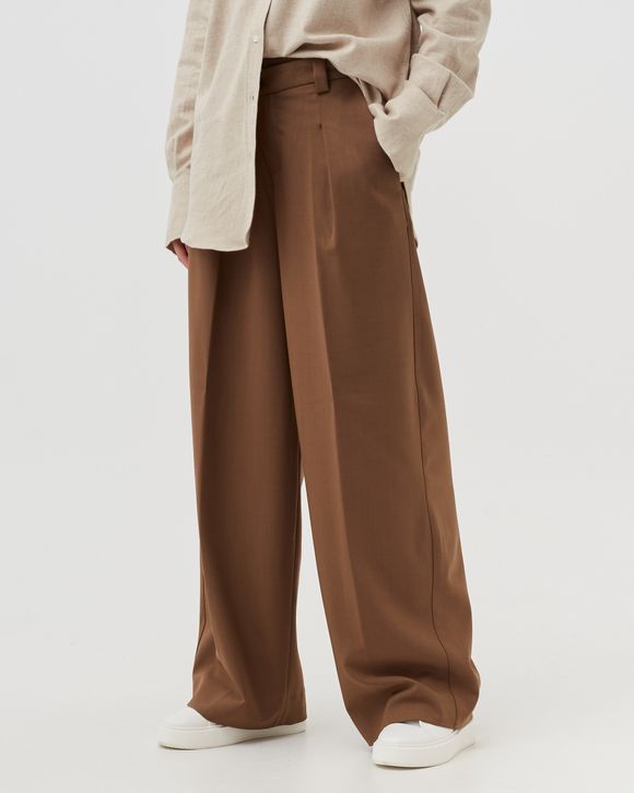 WMNS HELSTON