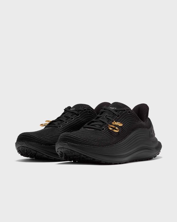 X HOKA