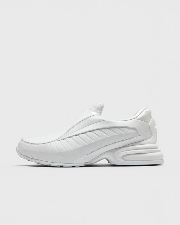 X NIKE