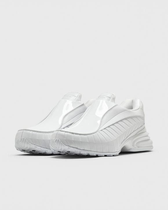 X NIKE