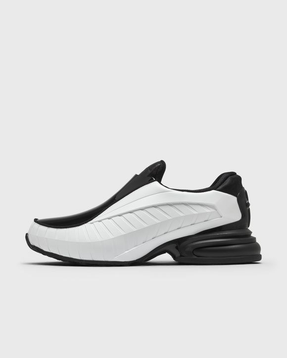 X NIKE