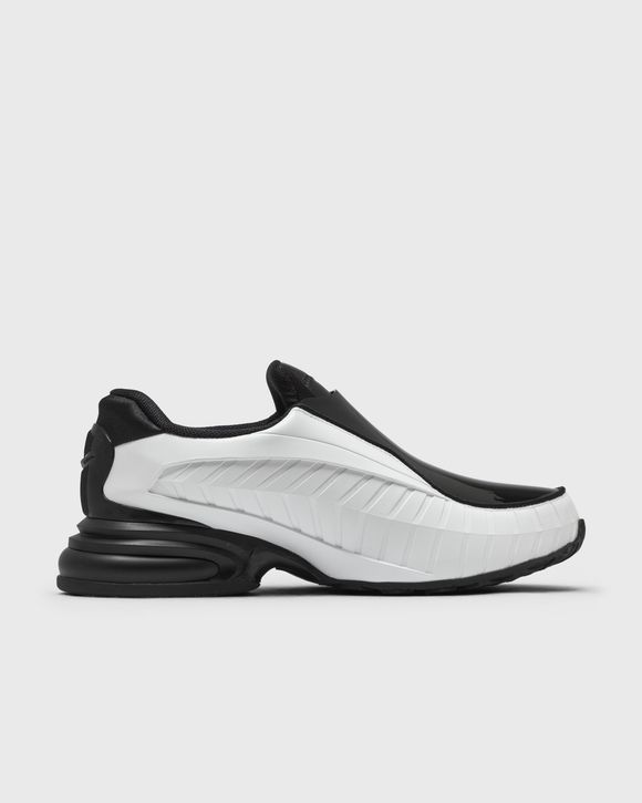 X NIKE
