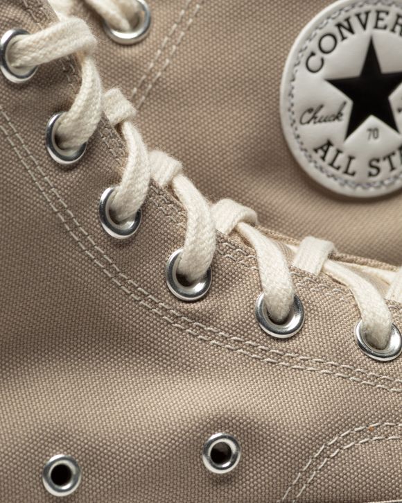 Chuck 70