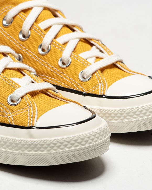 Chuck 70