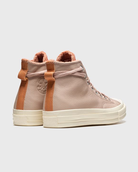 Chuck 70