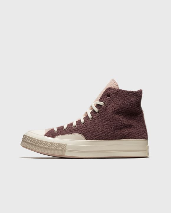 Chuck 70
