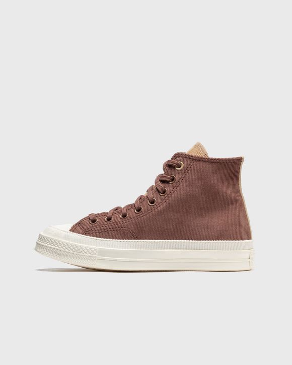 Chuck 70