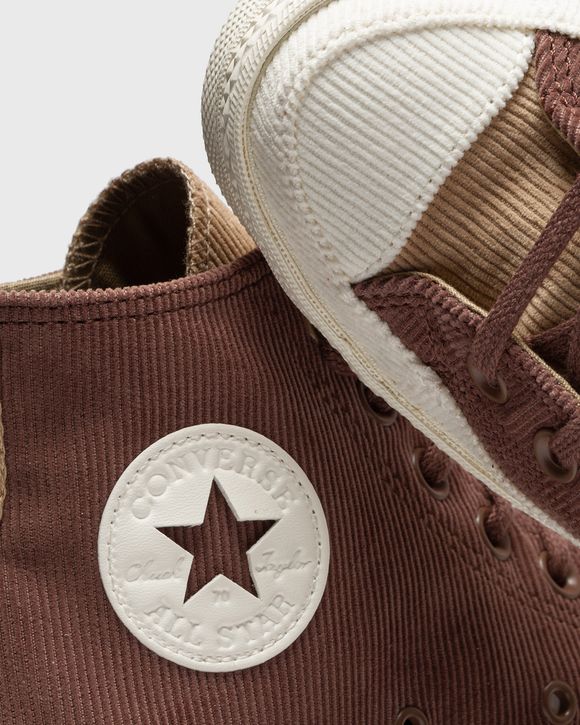 Chuck 70