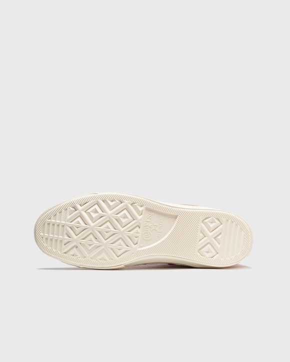 Chuck 70
