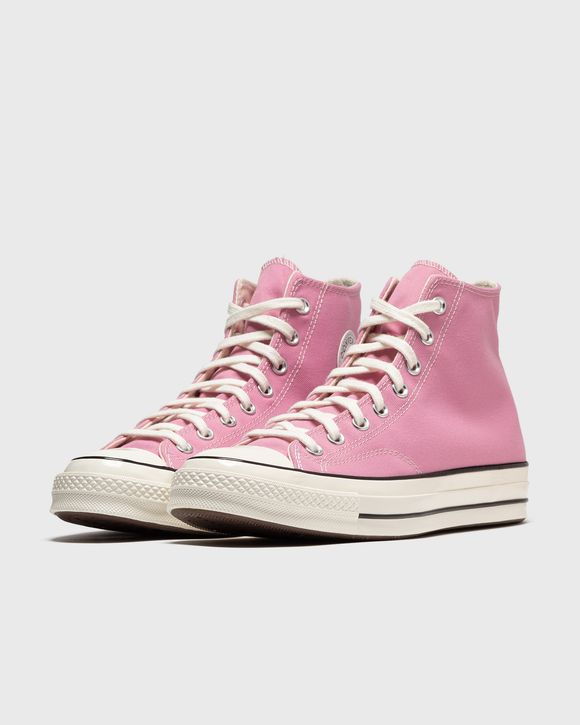 Chuck 70