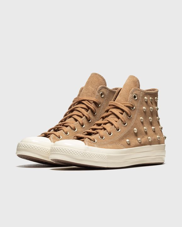 Chuck 70