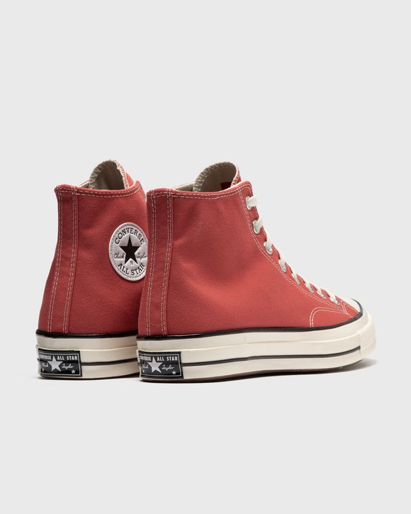 Chuck 70