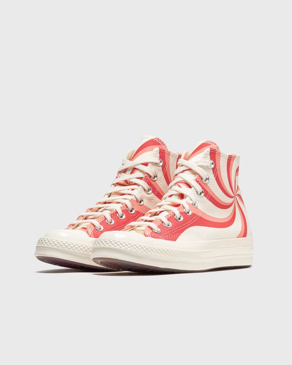 Chuck 70