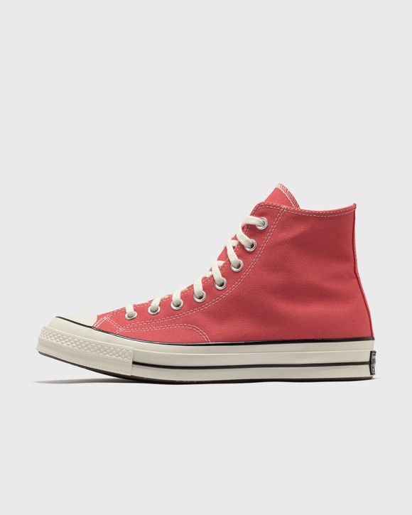 CHUCK 70