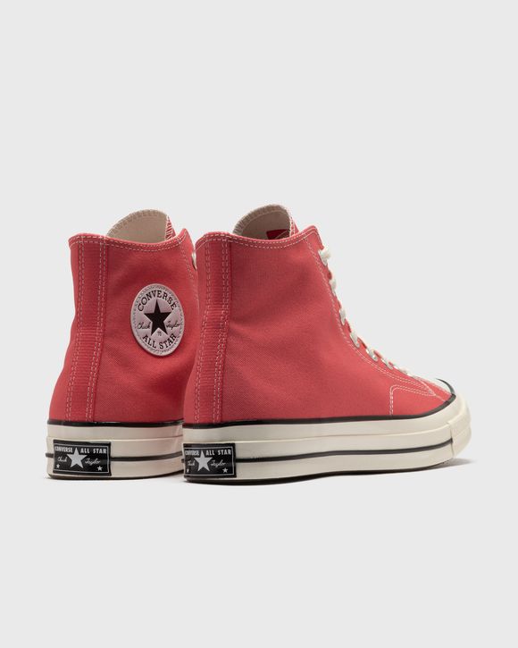 CHUCK 70