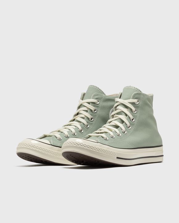 CHUCK 70