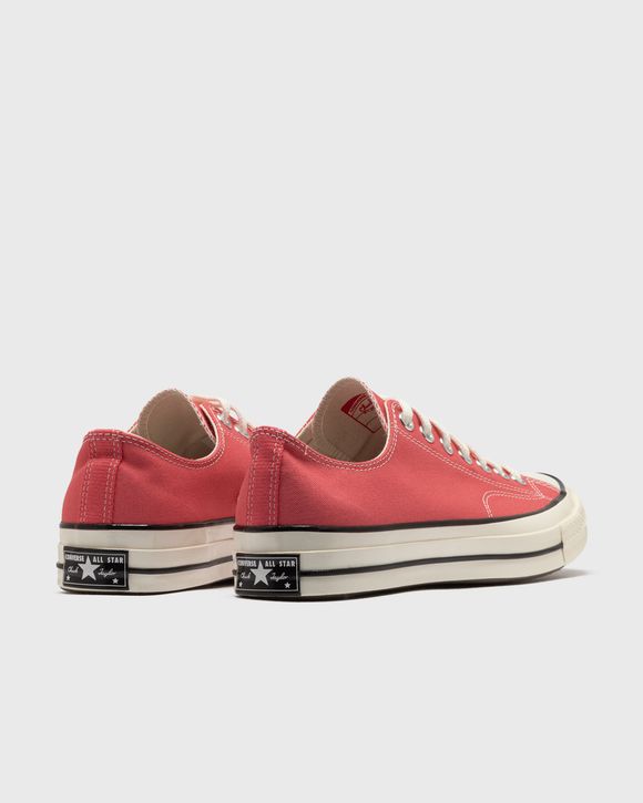 CHUCK 70