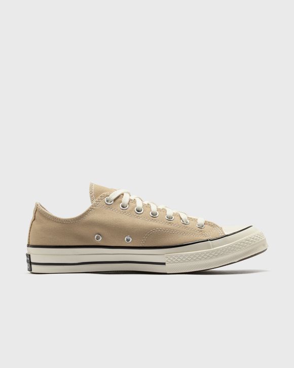 CHUCK 70