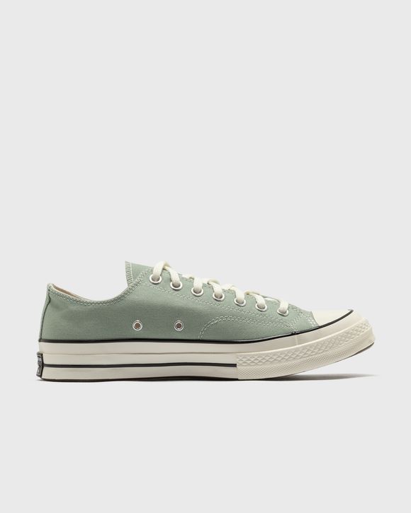 CHUCK 70