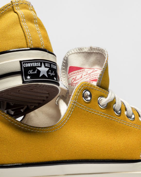 CHUCK 70 - OX