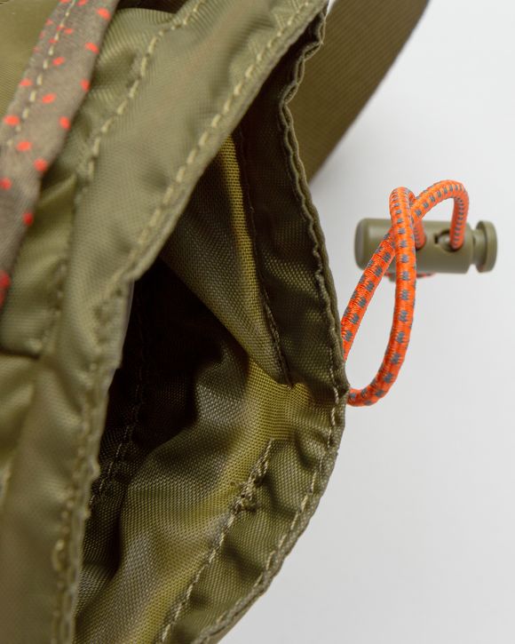 Converse x paria /FARZANEH CROSS BODY BAG